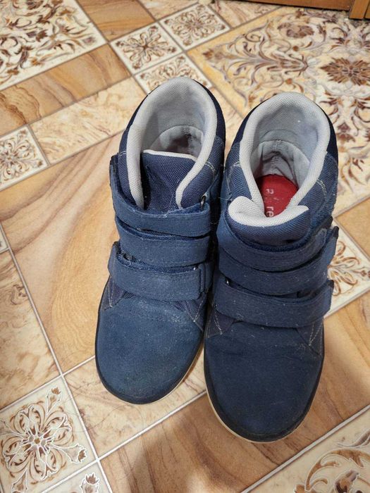 Подарую чобітки Reima, 33 розмір, на осінь чи теплу зиму, лише НП