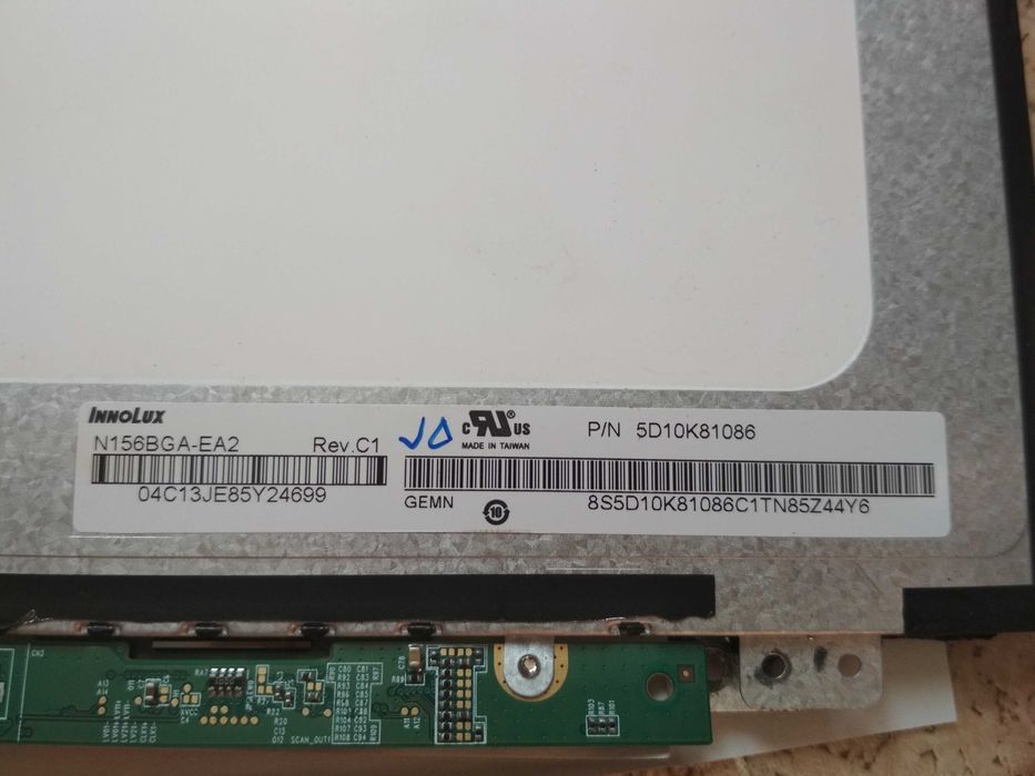 IPS матрица экран ноутбука 15"  16:9 FullHD ушки верх и низ