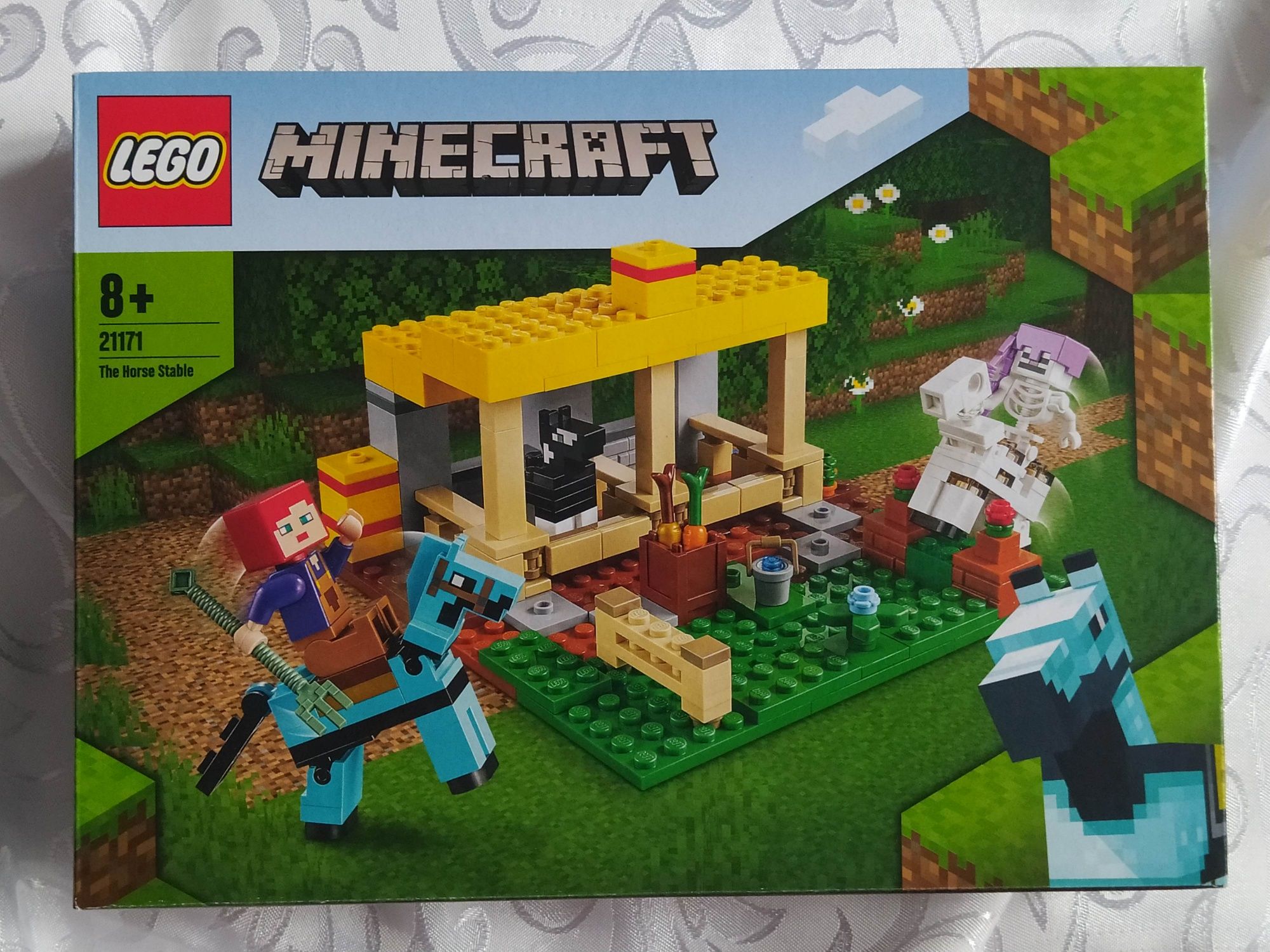 2 Zestawy Lego Minecraft i saszetka Nerka stan Bardzo Dobry