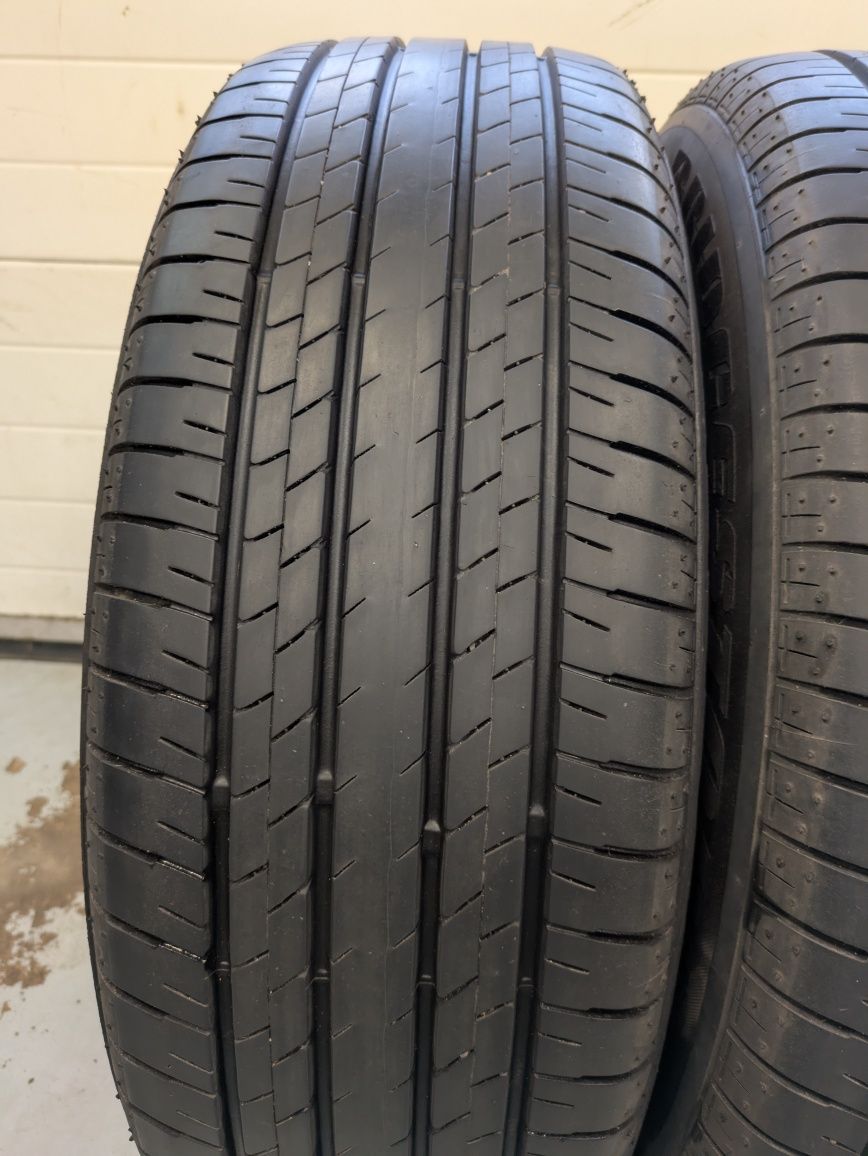 225/60R18 Bridgestone Dueler H/L para opon letnich