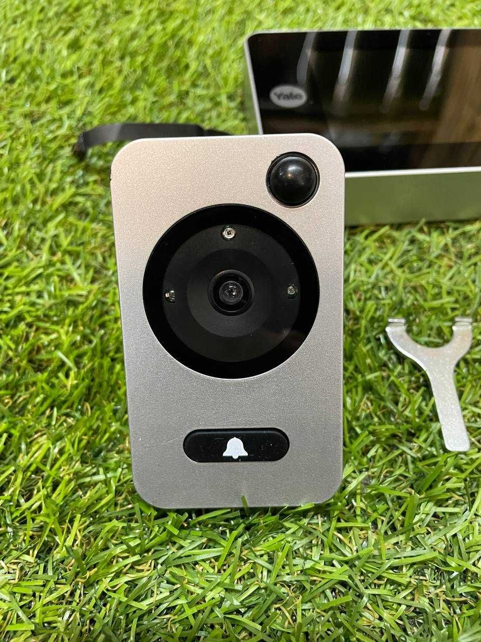 Elektroniczny wizjer drzwiowy Yale 5800 Digital Door Viewer 4,3"