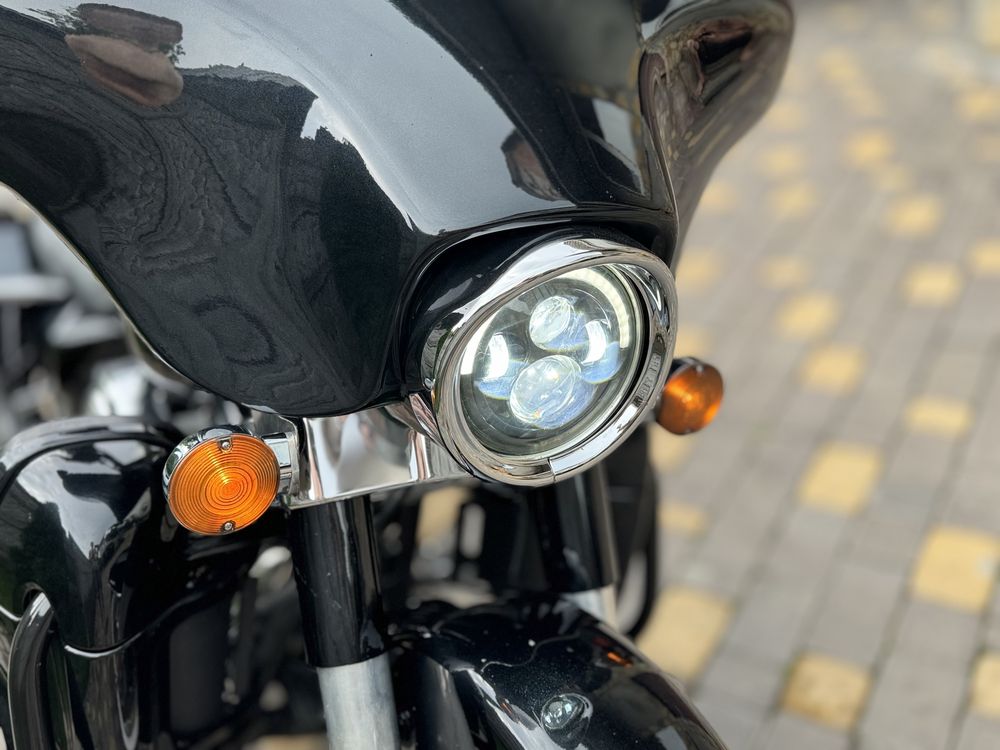 Harley Davidson Electra Glide FLHTCUI