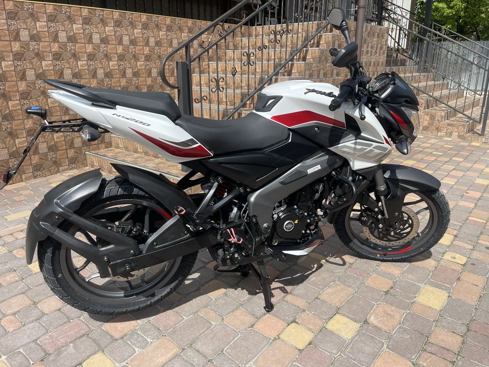 Мотоцикл Bajaj Pulsar NS 200 UG 2023