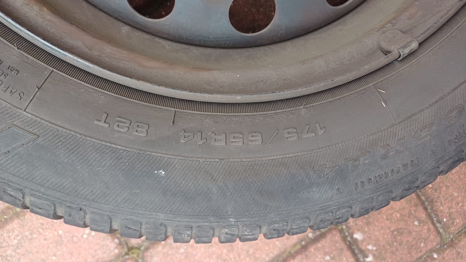 Opony letnie z felgami 175/65R14 citroen c3