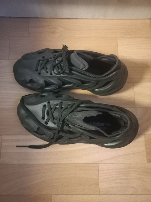 Кросівки adidas 22,5см