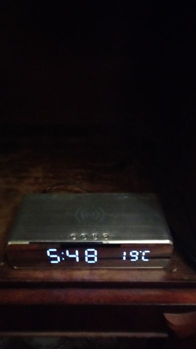 Продам Ночные часы в Славянске и по пересылке