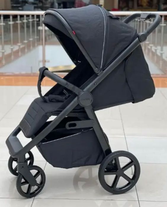 Прогулянкова коляска CARRELLO Bravo Plus CRLBlack 2024 (Каррелло Браво