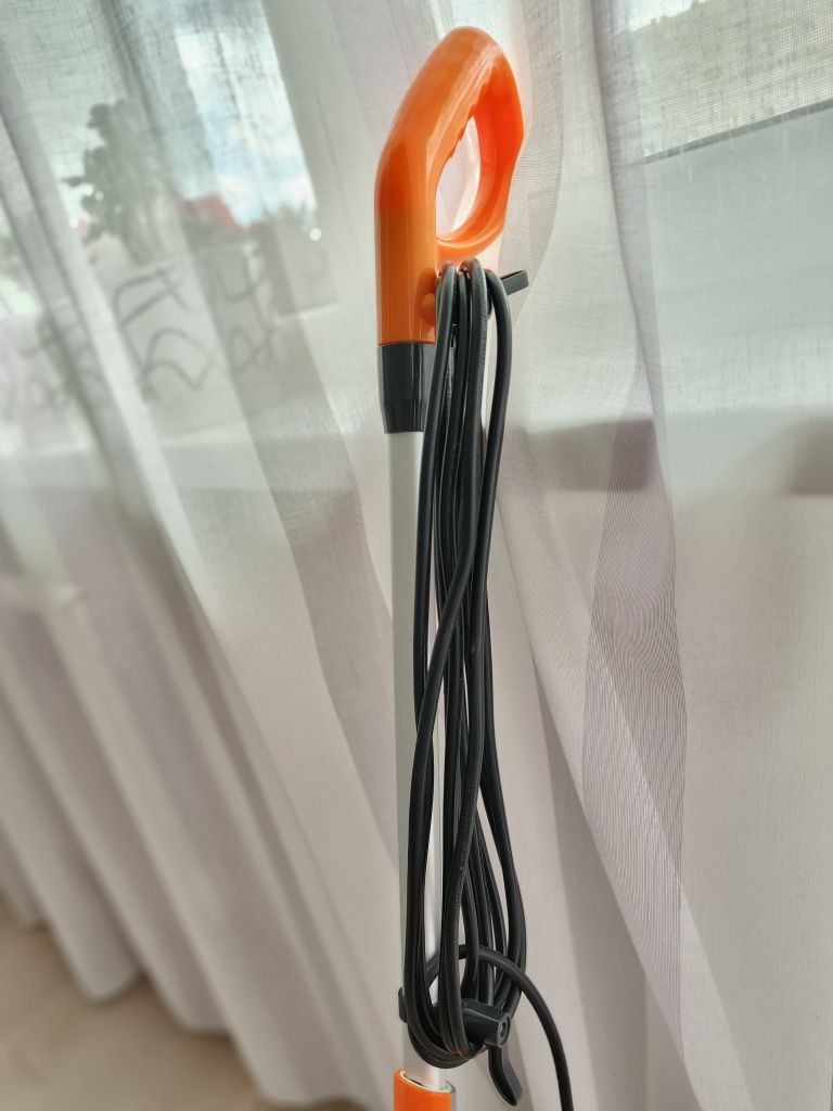 Mop parowy sieciowy Homekraft.