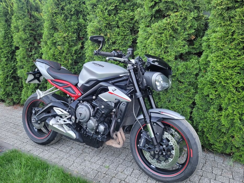 Triumph street triple 765R Zamiana