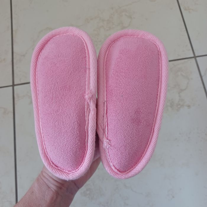 Buciki niechodki UGG AUSTRALIA nowe różowe