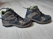 trekingowe buty  QUECHUA  DECATHLON,