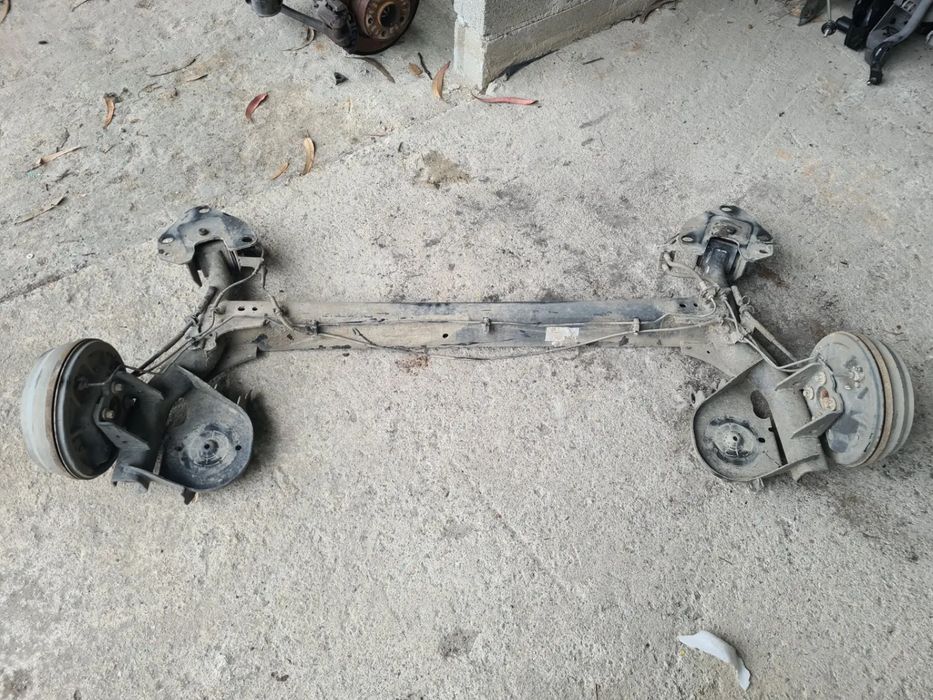 Eixo traseiro tambor RENAULT Kangoo Express (FW0/1_)