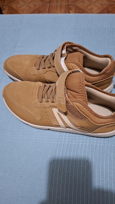 Botas como novas , pouco uso( entrego Lisboa)