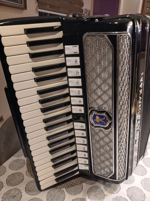 Włoski akordeon 4 chórowy Paolo Soprani