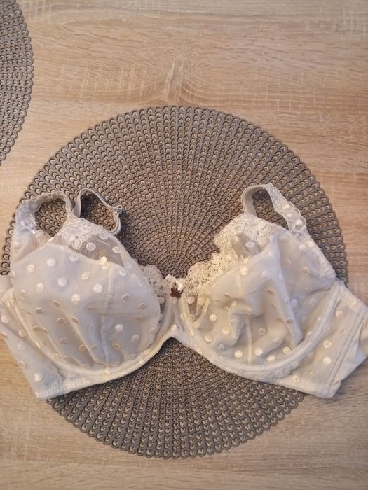 Biustonosz Marylin Poupee