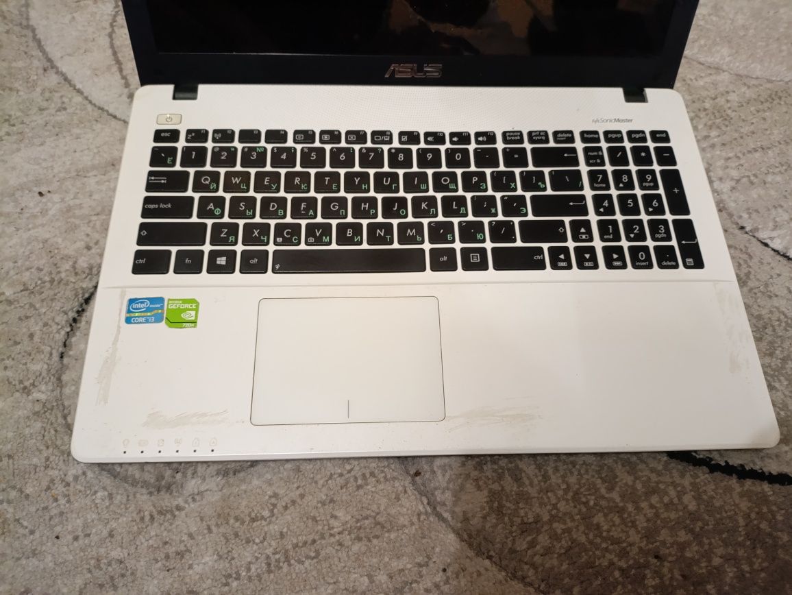 Asus R510C core i3 Nvidia 720m