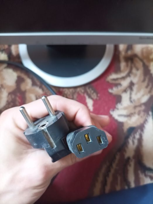 Різні комплектуючі до ПК