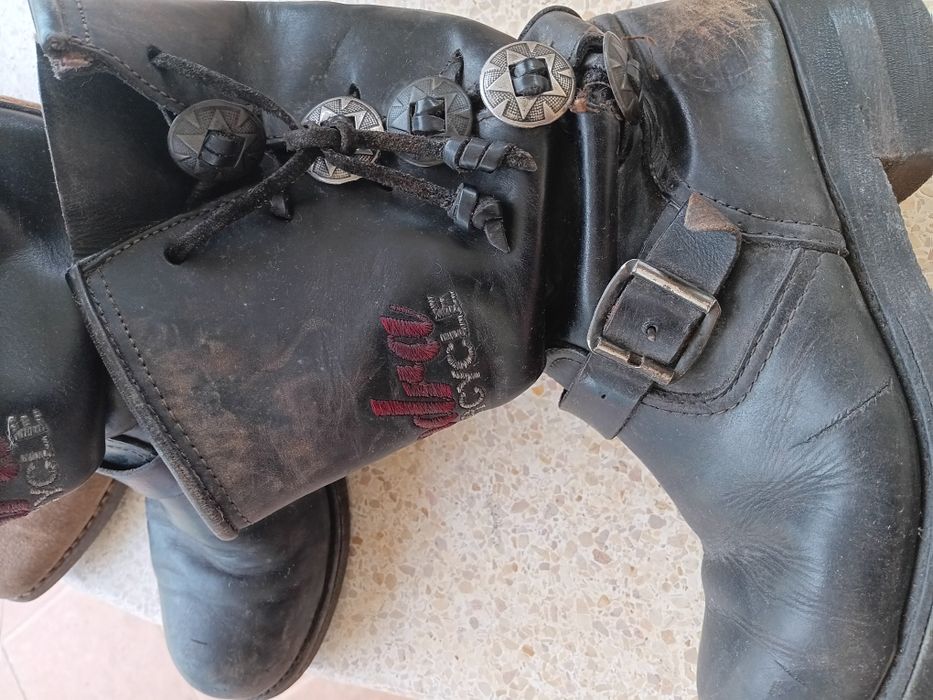 Botas sendra, tenho dois pares