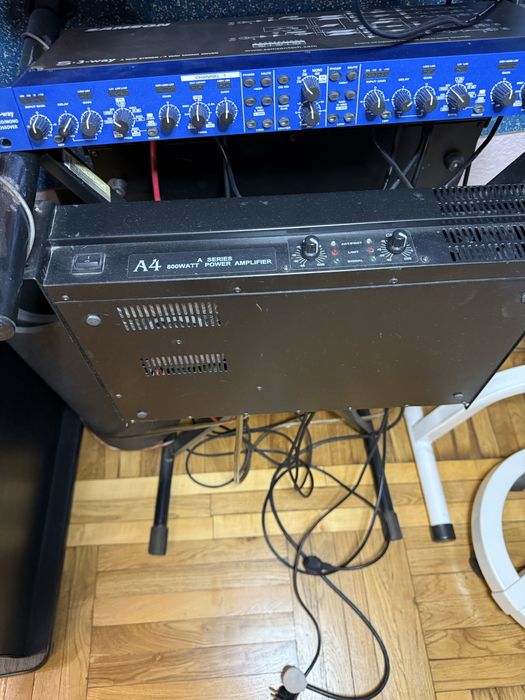 Музыкалтные колонки доя дома и вечеринок