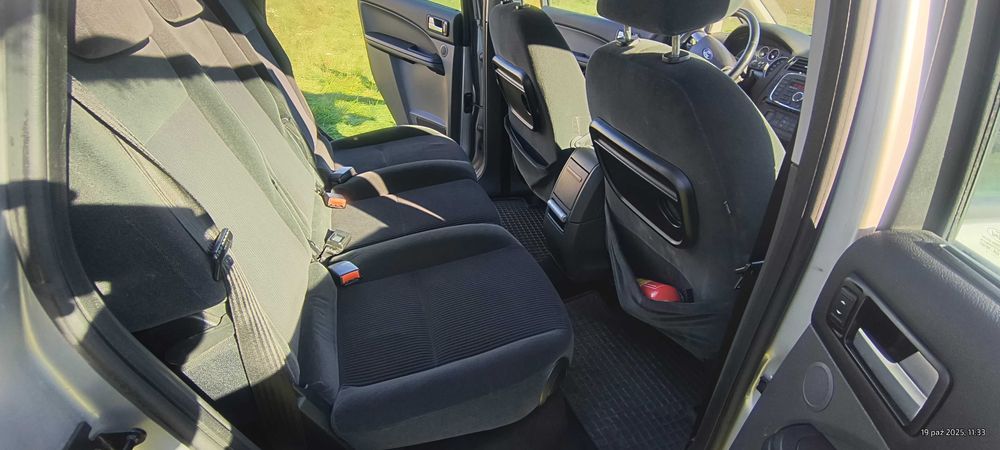 Ford Focus C-MAX 2004r Ghia 2.0 136km tdci