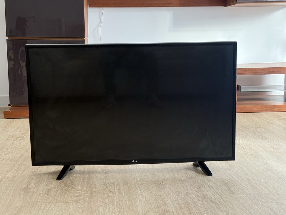 TV LG para quarto ou sala