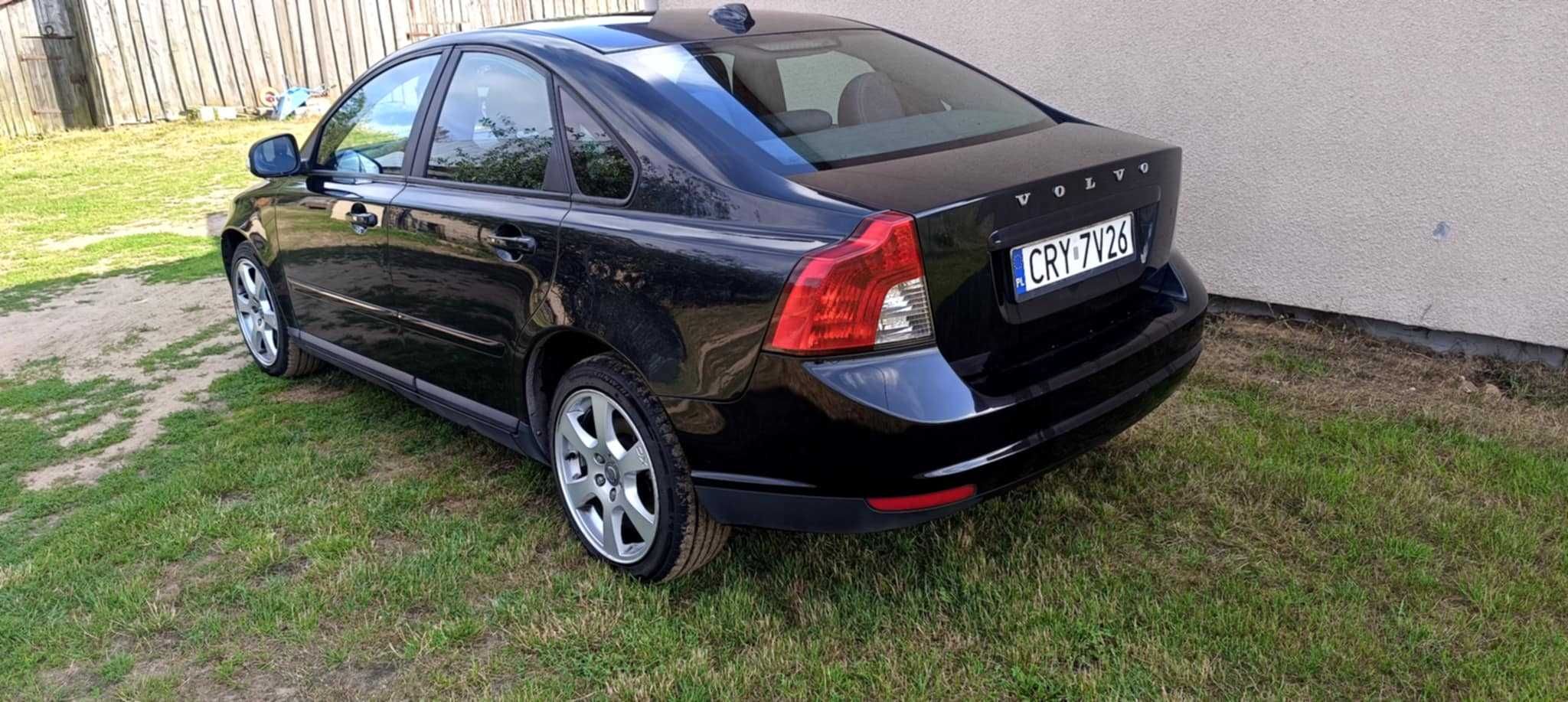 Volvo S40 2.0 2010r
