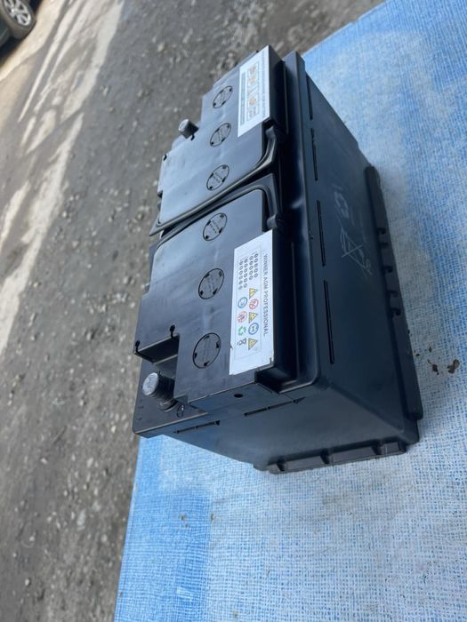 Автомобільний акумулятор Winner Premium AGM.