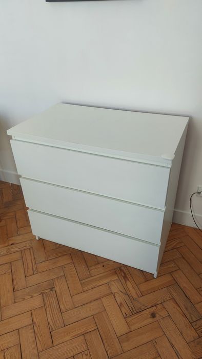 Cómoda Malm 3 gavetas
