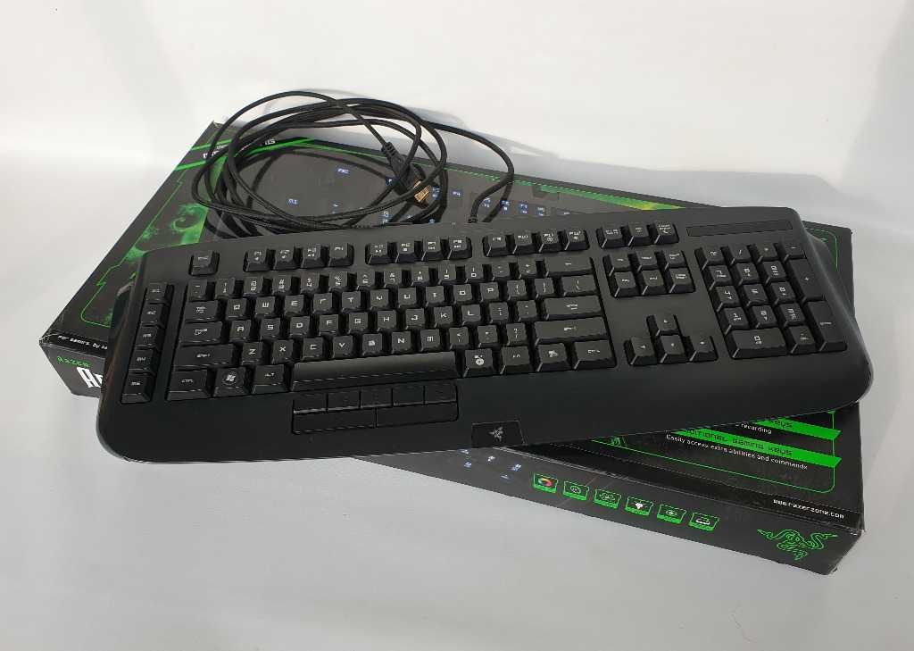 Klawiatura Razer Anansi MMO Gaming - klawiatura podświetlana