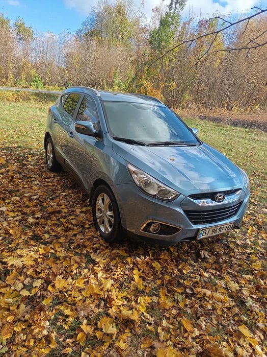 Hyundai ix 35 сів і поїхав