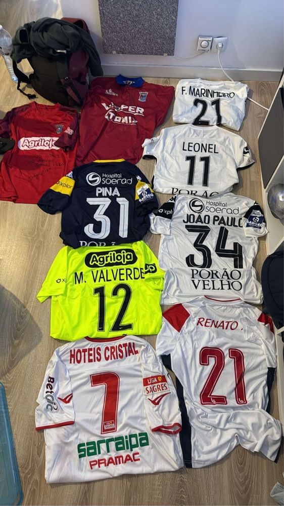 Camisolas de jogo colecionar antigas