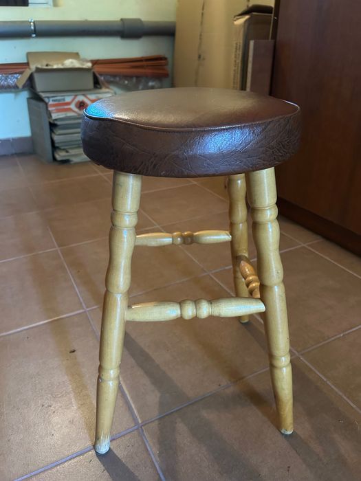 Krzesełko nieduże taboret