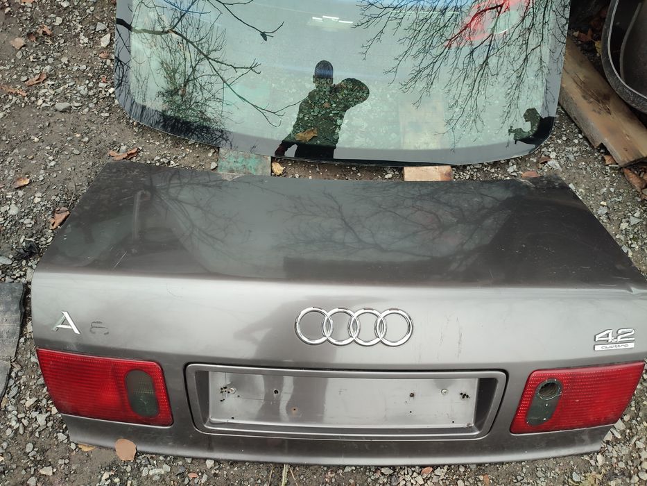 Крышка багажника на Ауди А8 д2 Audi A8 D2