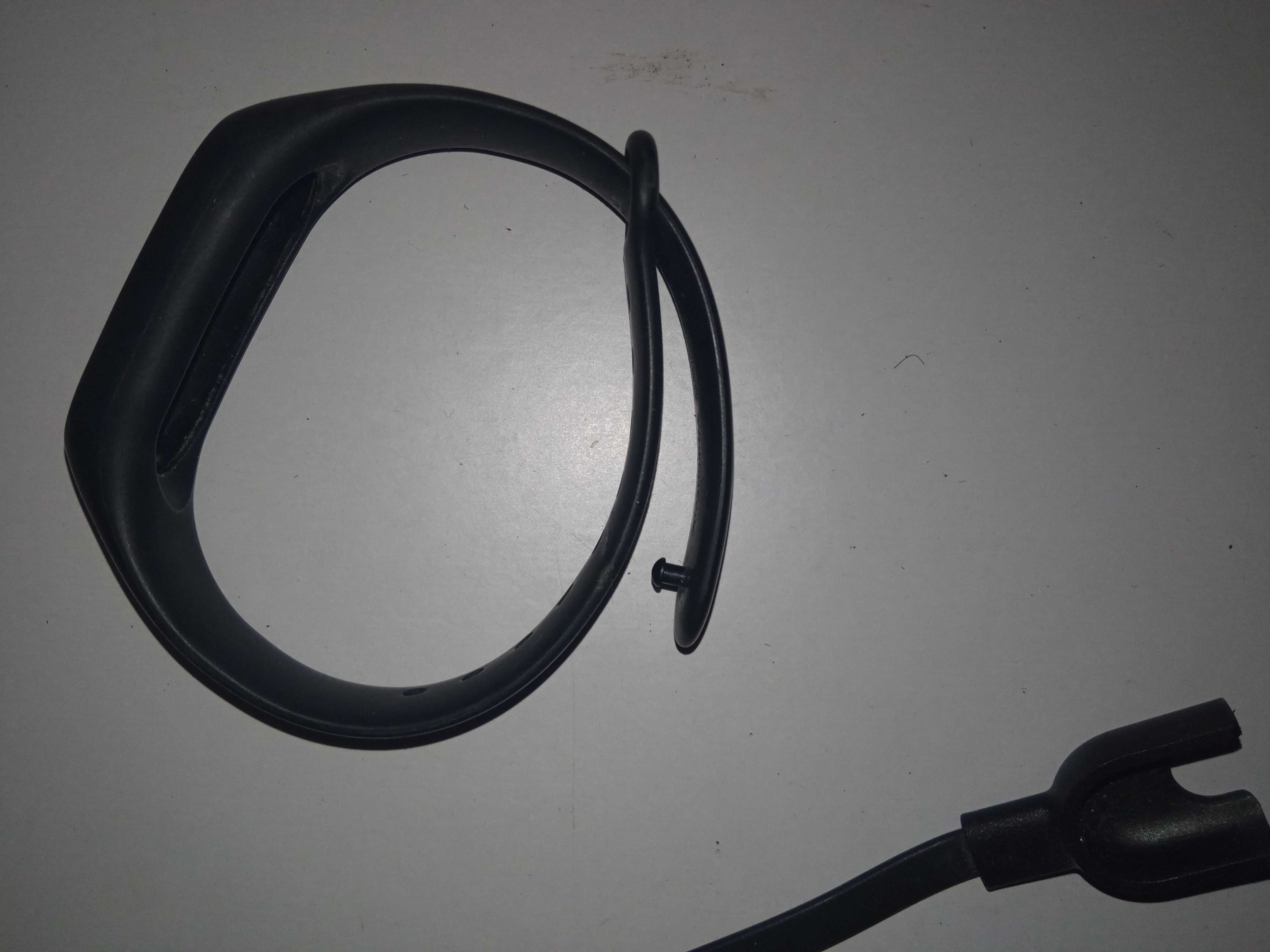 Зарядный кабель USB и ремешок силиконовый для Xiaomi Mi Band 2 Black