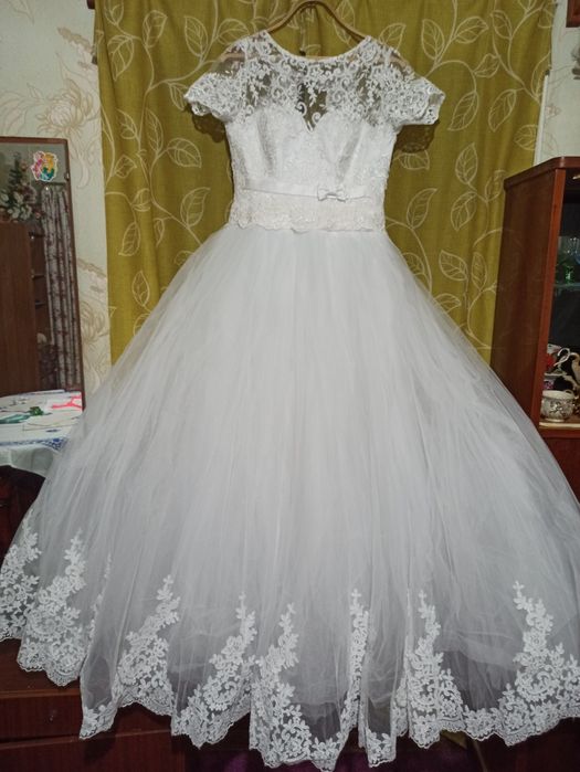 Свадебное платье.1500