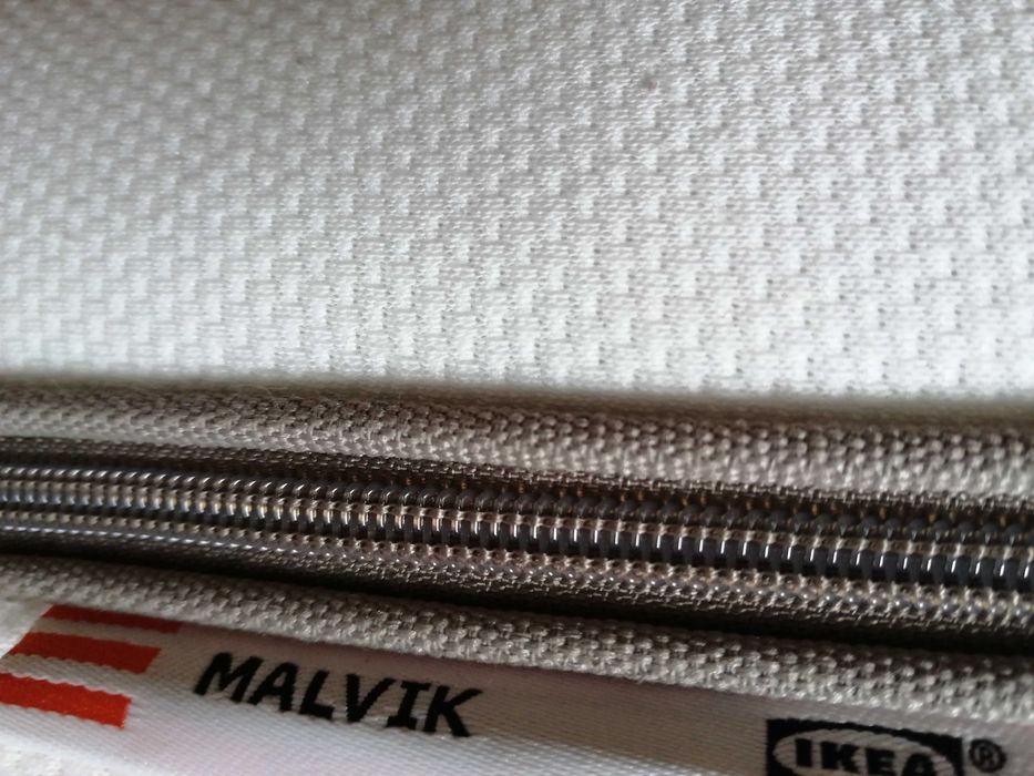 Łóżko 2 osobowe z materacem