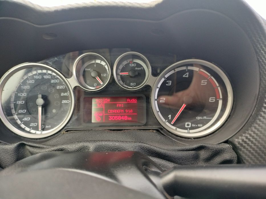 Alfa Romeo MiTo Impecável