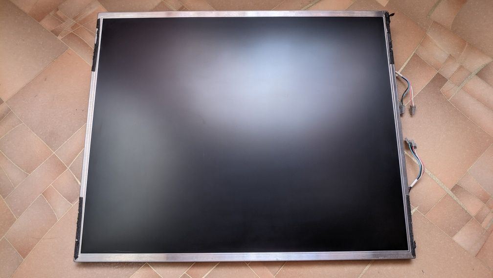 Продам 17 дюймовую матрицу Samsung LTM170EX-L31