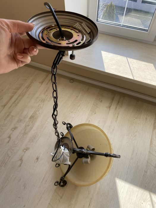 Люстра класична