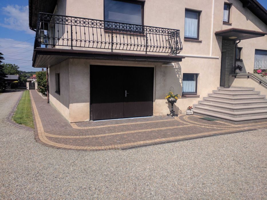 Drzwi garażowe, dwuskrzydłowe drewniane