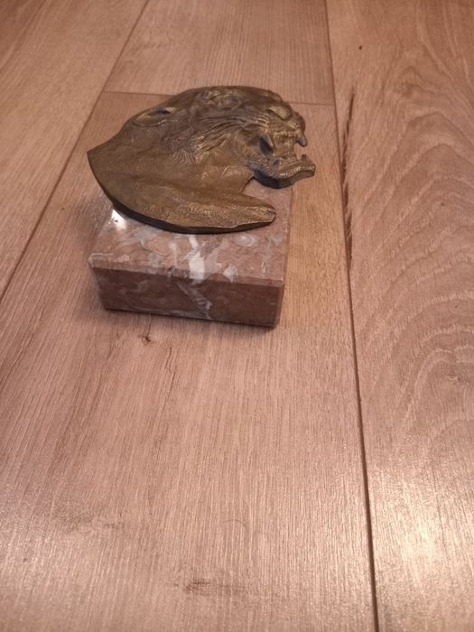 Продам бронзовую литьё