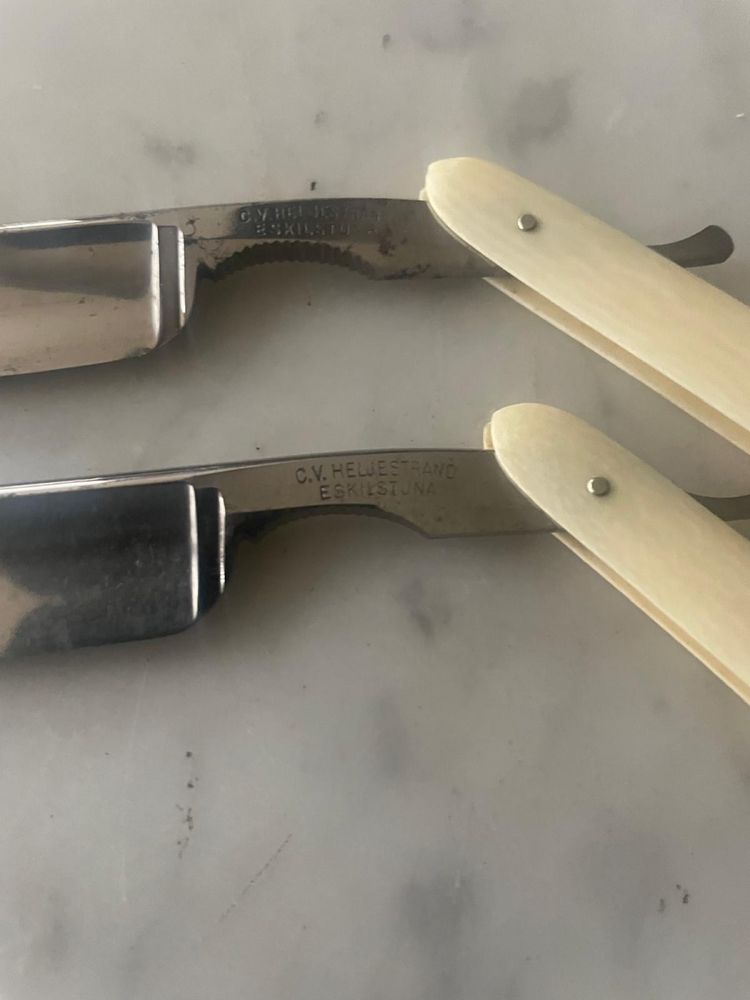 2 navalhas de barbear