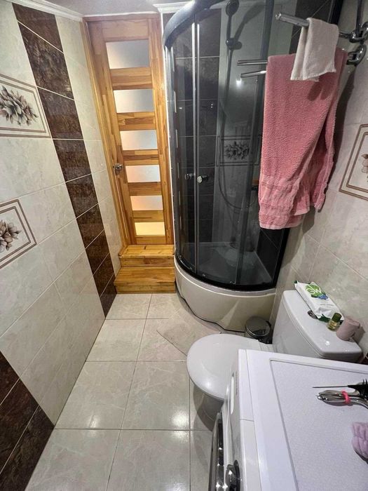 Оренда будинку на вул. Повітряна (Левандівка)