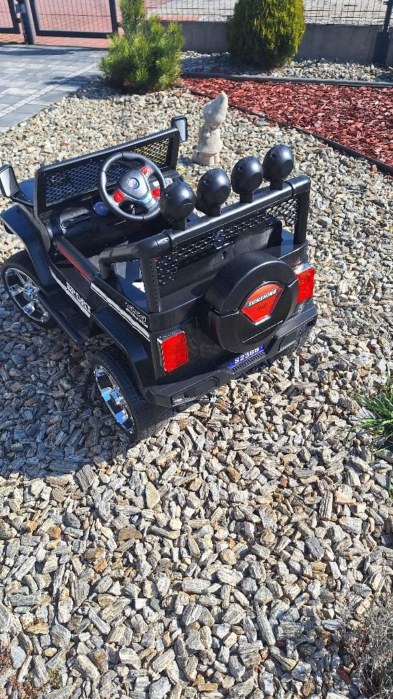 Jeep 4x4 w bdb stanie