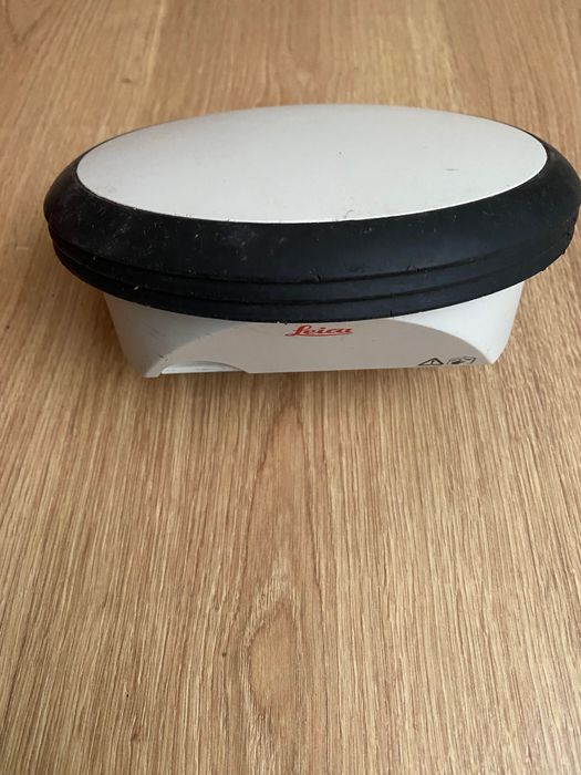 Leica GS08 + CS10 — Equipamento de Topografia com Extras