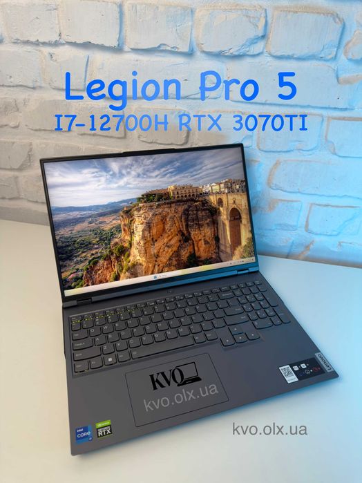 Legion Pro 5 16' QHD+ 165hz, RTX 3070TI I7-12700H 16GB RAM 1TB SSD