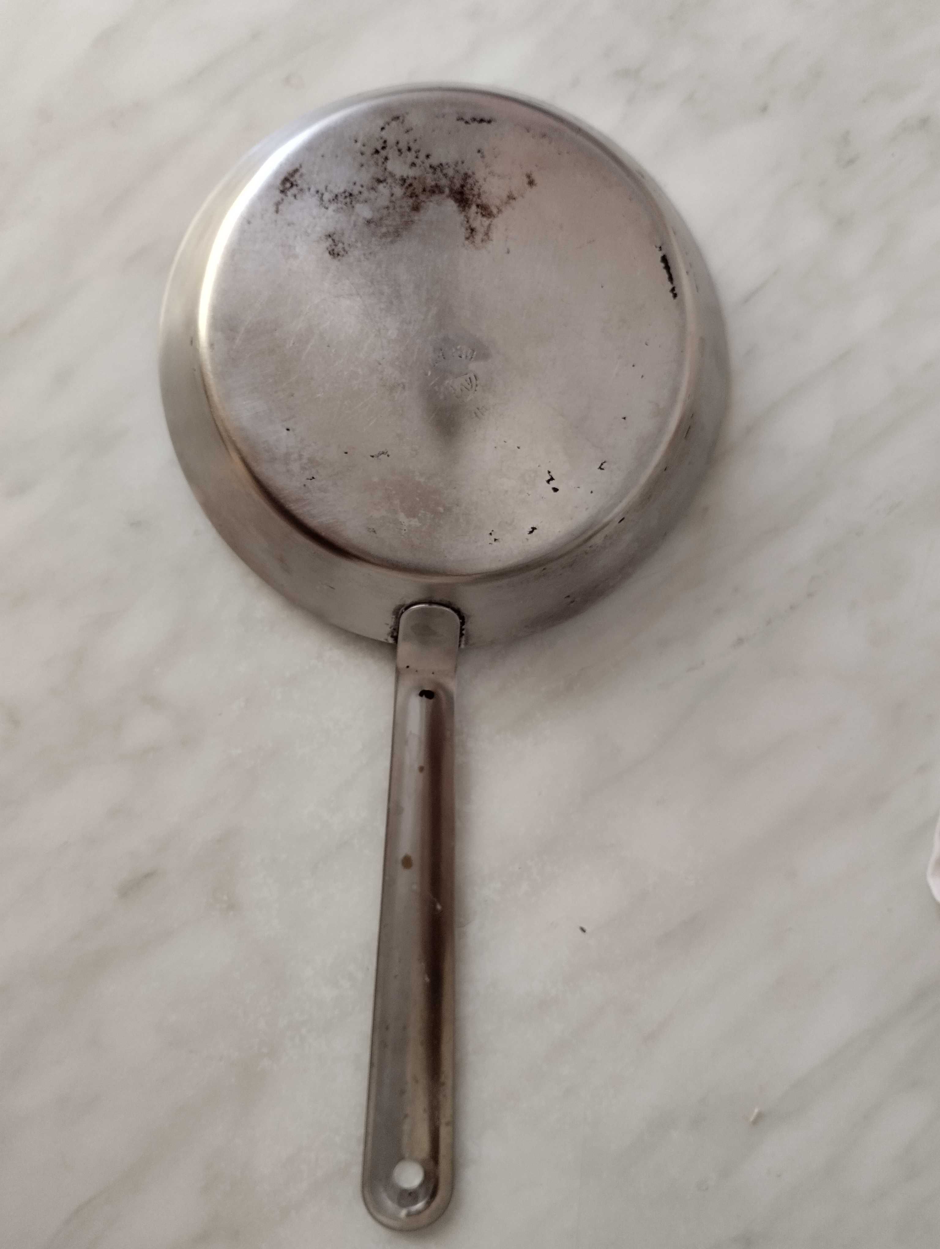Сковорода маленькая нержавеющая сталь времён СССР диаметр 15 см