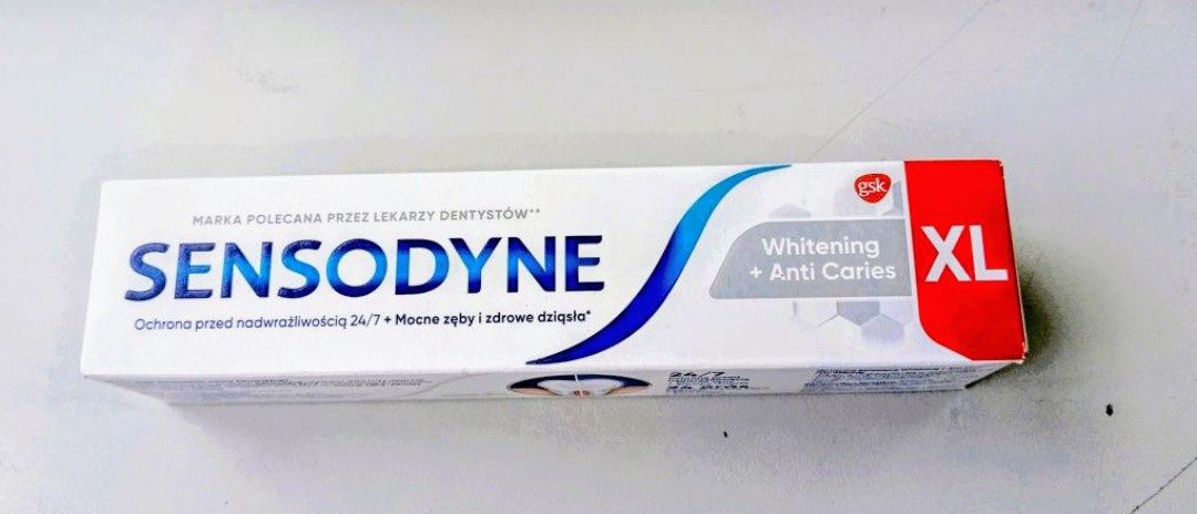 Sensodyne Whitening+Caries XL Pasta do zębów 100ml 4 opk.