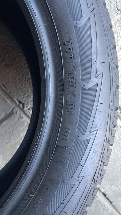 225/50R17 98H Goodyear ultraGrip Performance Gen1