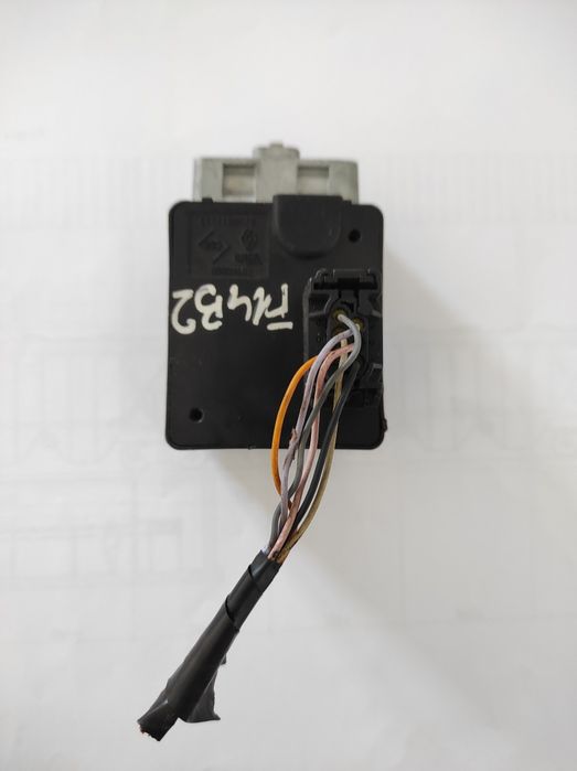 Замок рульової колонки електричний Renault Megane (блокіратор керма)